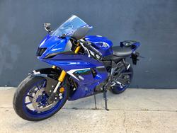 2025 Yamaha YZF-R7LA