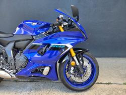 2025 Yamaha YZF-R7LA