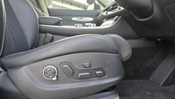 2025 Genesis GV70 2.5T SIGNATURE