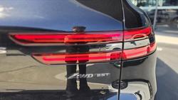 2025 Genesis GV70 2.5T SIGNATURE