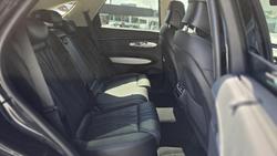 2025 Genesis GV70 2.5T SIGNATURE