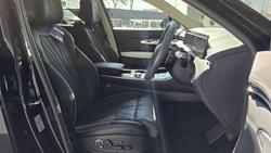 2025 Genesis GV70 2.5T SIGNATURE