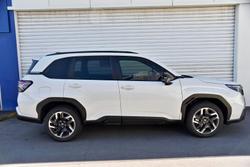 2025 Subaru Forester Touring S6 MY26 AWD Crystal White