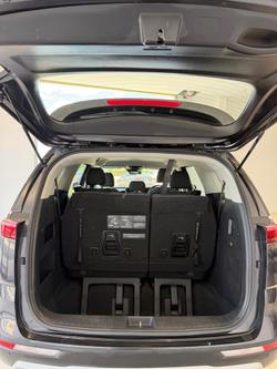 2022 Kia Carnival S