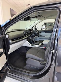 2022 Kia Carnival S