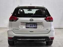 2019 Nissan X-TRAIL ST
