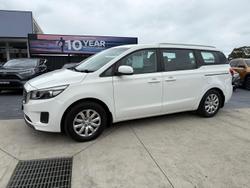 2017 Kia Carnival S