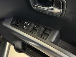 2011 Mitsubishi Outlander VR-X