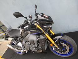 2025 Yamaha MT-10SP BLACK/SILVER