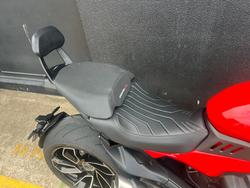 2023 DUCATI DIAVEL V4 RED