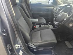 2015 Mitsubishi Outlander LS