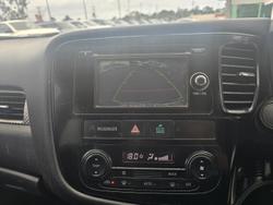 2015 Mitsubishi Outlander LS