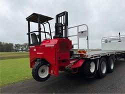2007 Nissan Ud With 12 Pallet Tray, Pre Emission, 9 Speed Synchro,