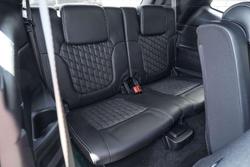 2024 Ford Everest Platinum