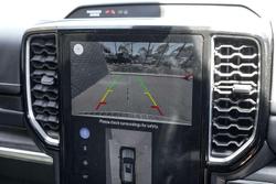 2024 Ford Everest Platinum