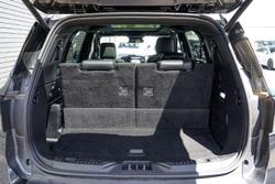 2024 Ford Everest Platinum