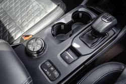 2024 Ford Everest Platinum