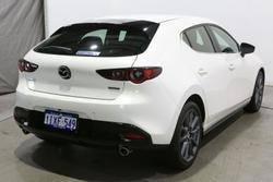 2023 Mazda 3 G20 Evolve