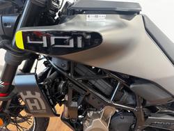 2024 Husqvarna SVARTPILEN 401 Black