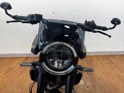 2024 Husqvarna SVARTPILEN 401 Black