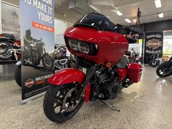 2022 Harley-Davidson Road Glide Special 114 (FLTRXS) Touring Red