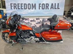 2025 HARLEY-DAVIDSON FLHXU STREET GLIDE ULTRA (117)