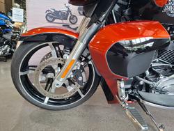 2025 HARLEY-DAVIDSON FLHXU STREET GLIDE ULTRA (117)