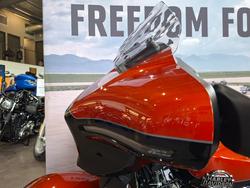 2025 HARLEY-DAVIDSON FLHXU STREET GLIDE ULTRA (117)