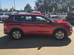 2021 Mitsubishi Outlander ES