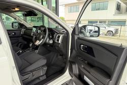 2025 Mitsubishi Triton GLS