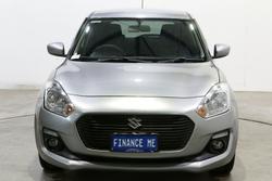 2017 Suzuki Swift GL Navigator