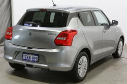 2017 Suzuki Swift GL Navigator