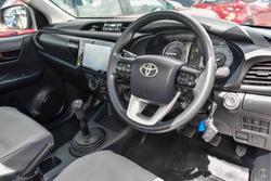 2024 Toyota Hilux