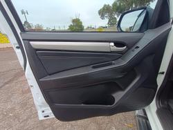 2014 Isuzu MU-X LS-T MY14 4X4 Dual Range Silky White