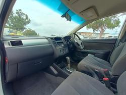 2007 Nissan Tiida ST-L C11 MY07 Polar White