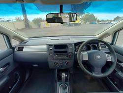 2007 Nissan Tiida ST-L C11 MY07 Polar White