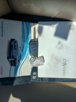 2005 Honda Odyssey Luxury 3rd Gen Satin Silver