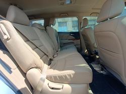2005 Honda Odyssey Luxury 3rd Gen Satin Silver