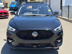 2024 MG ZST Essence