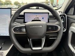 2025 Jaecoo J7 Track