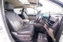 2024 Kia Carnival GT-Line HEV