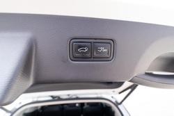 2024 Kia Carnival GT-Line HEV