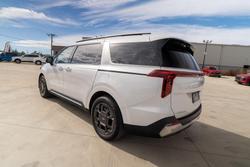 2024 Kia Carnival GT-Line HEV