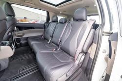 2024 Kia Carnival GT-Line HEV