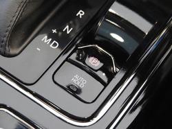 2025 Mahindra XUV700 AX7L