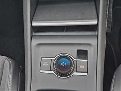 2025 Volkswagen Tayron 110TSI Life R4 MY25 Pure White