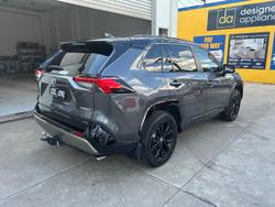 2024 Toyota RAV4 XSE