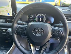 2024 Toyota RAV4 XSE