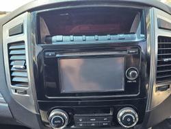 2014 Mitsubishi Pajero GLX