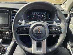 2025 Mitsubishi Pajero Sport Exceed